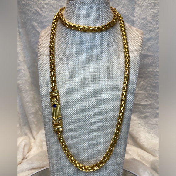 Vintage Matte Gold Tone Wheat Chain
Necklace W/ Rhinestone on Bar Pendant 36” - Picture 3 of 14